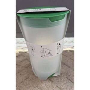 New Ikea UPPFYLLD Salad shaker with strainer, bright green/clear, 47‎ oz